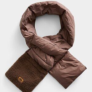 UGG pouch quilted scarf